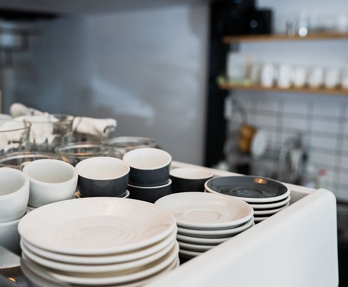 Allrounder (m/w/d) – Abwäscher / Hausmeister ab Juni